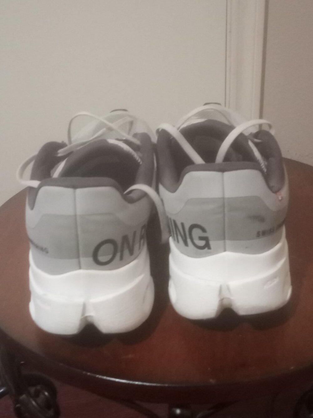 On Cloudsurfer Next 3ME30020070 Gray/White Running Shoes Sneakers Men Sz 9.5 - Picture 11 of 13